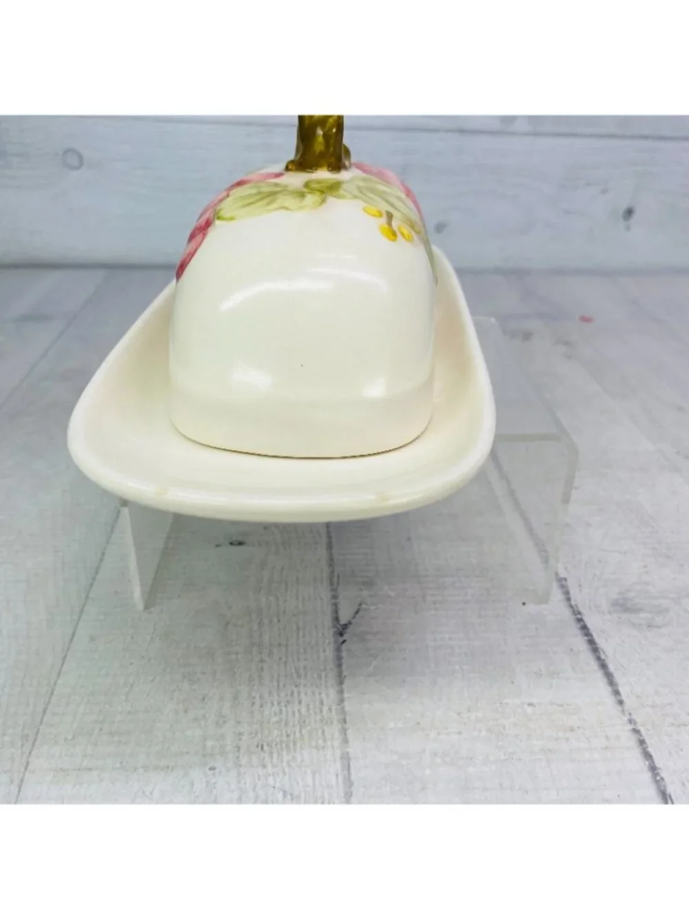 MCM Metlox Poppytrail Vernon VINTAGE PINK Grapes 1/4 Pound Covered Butter Dish